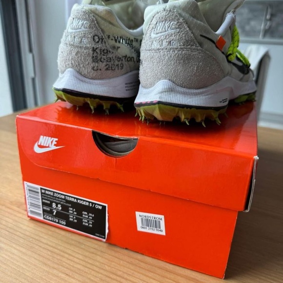 Nike Off-White Zoom Terra Kiger 5 Size 8.5W - Picture 4 of 4